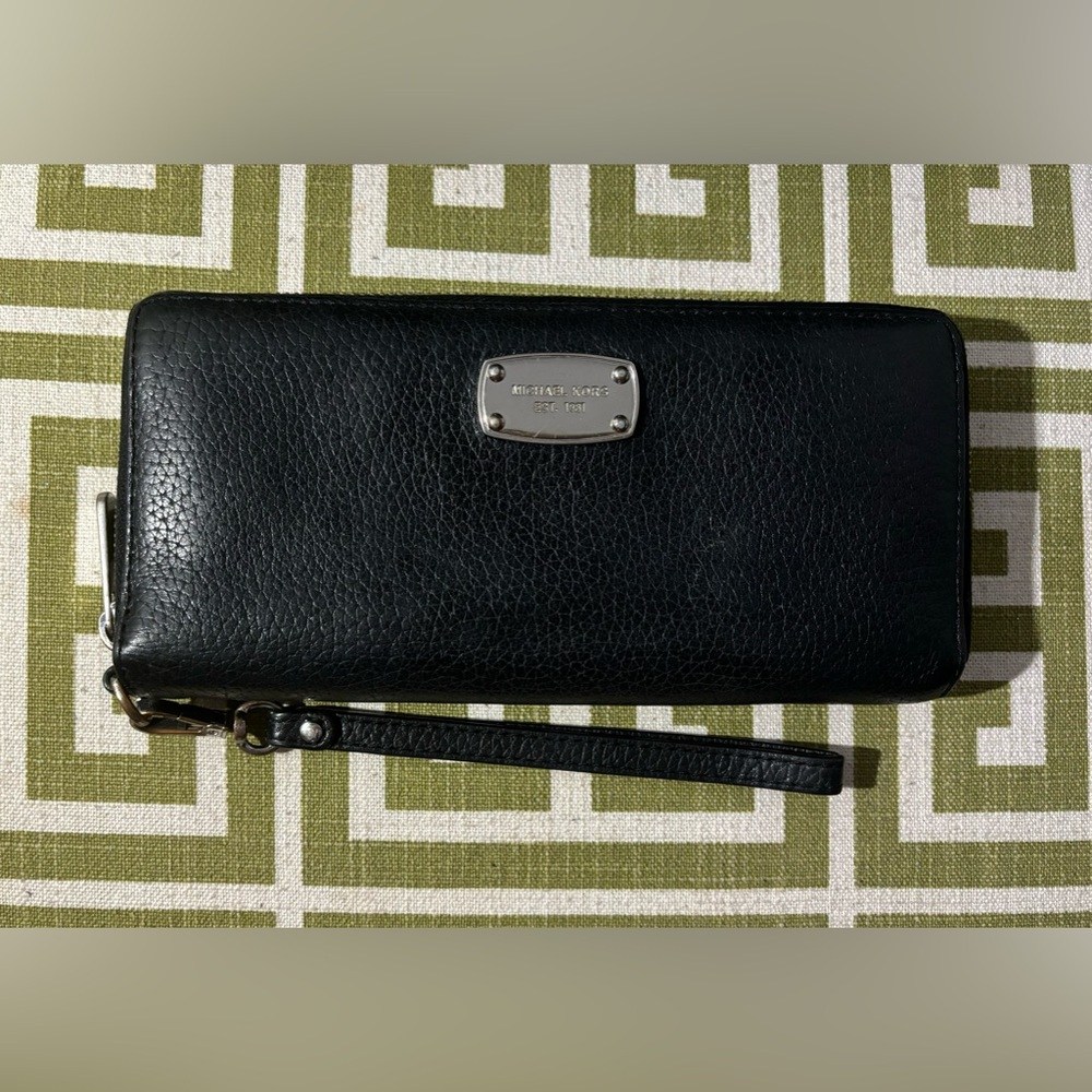 SOLD! Michael Kors Saffiano Leather Bag & Jet Set Continental Travel Wallet - Picture 11 of 15